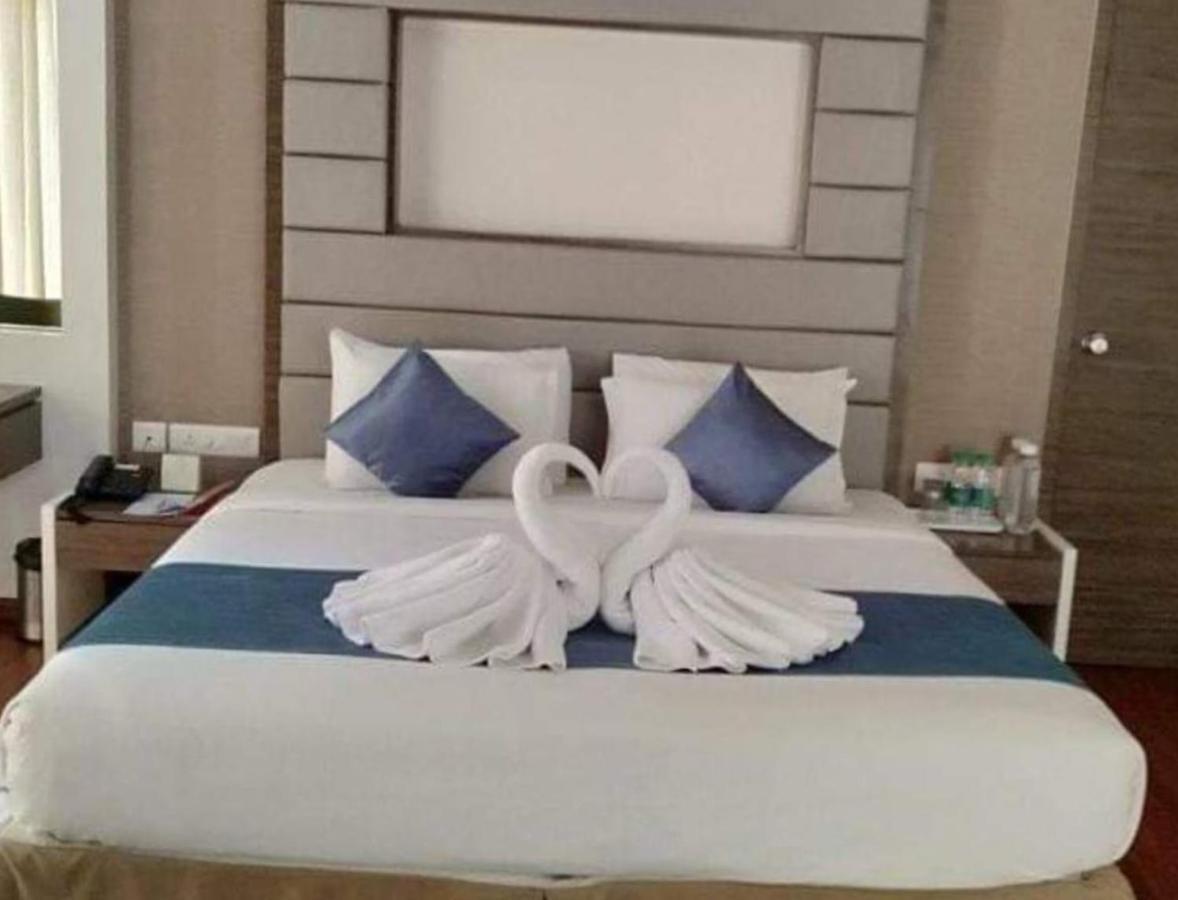 Hotel Cozy Cave Near Igi Airport Delhi New Delhi Exterior photo